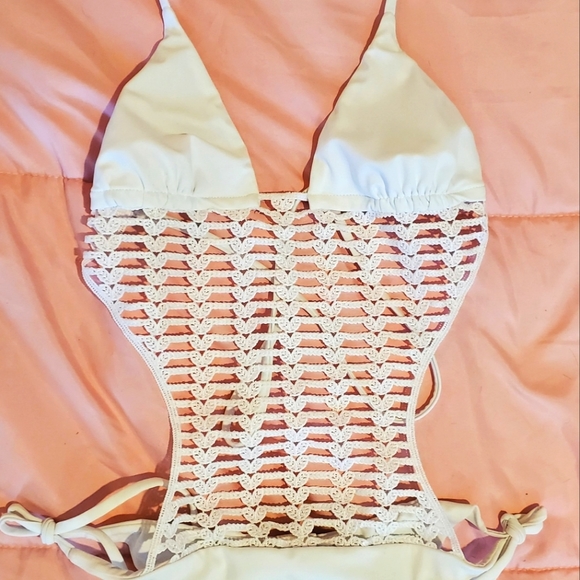 Calzedonia White Halter Heart Print One Piece Swimsuit - Picture 5 of 5
